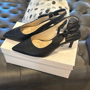 Alex Marie Black Slingback Pointed-Toe Kitten Heels